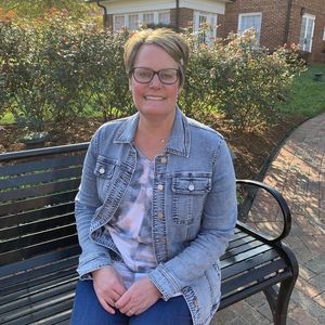 Meet your Posher, Melissa